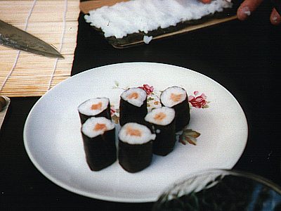 Im geeigneten Moment durch echtes Sushi austauschen